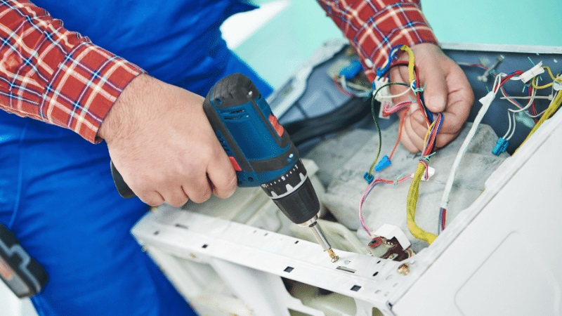 Aliağa Fondital Fondital çamaşır makinesi kart tamiri – Su almama arızası orijinal parça ile giderildi. - Teknik servis örneği